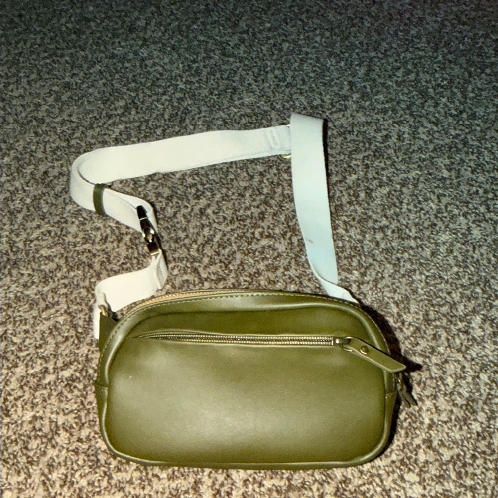 Andar Indie Crossbody